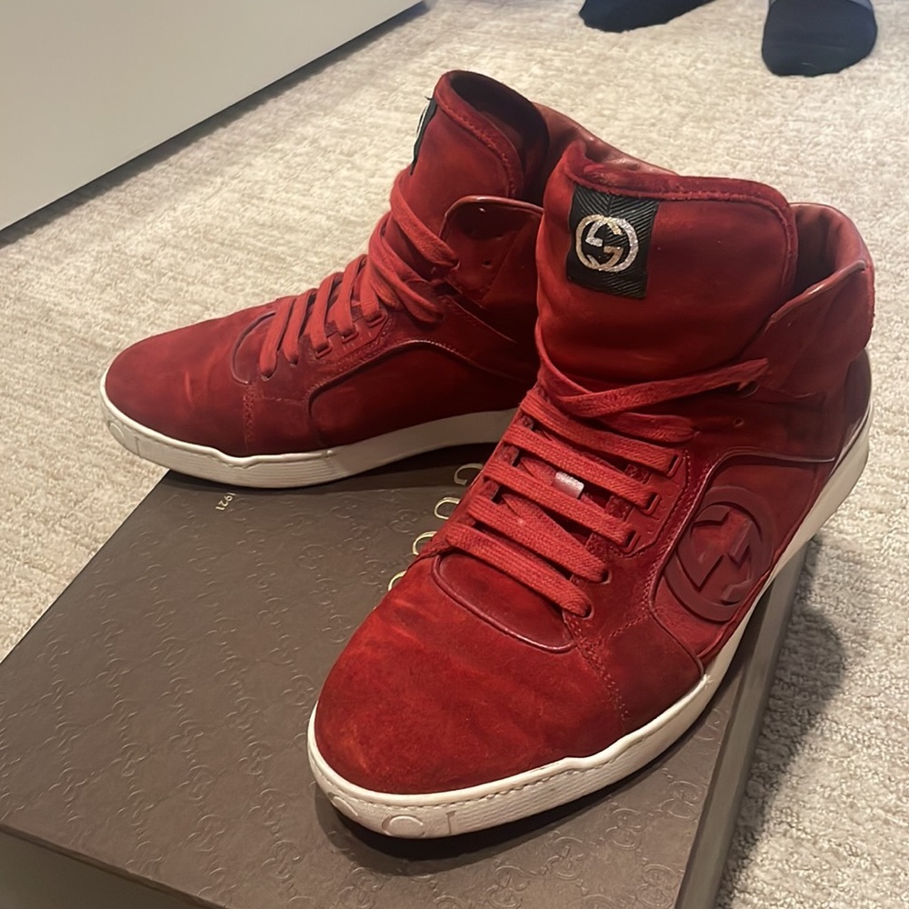 Gucci shoes